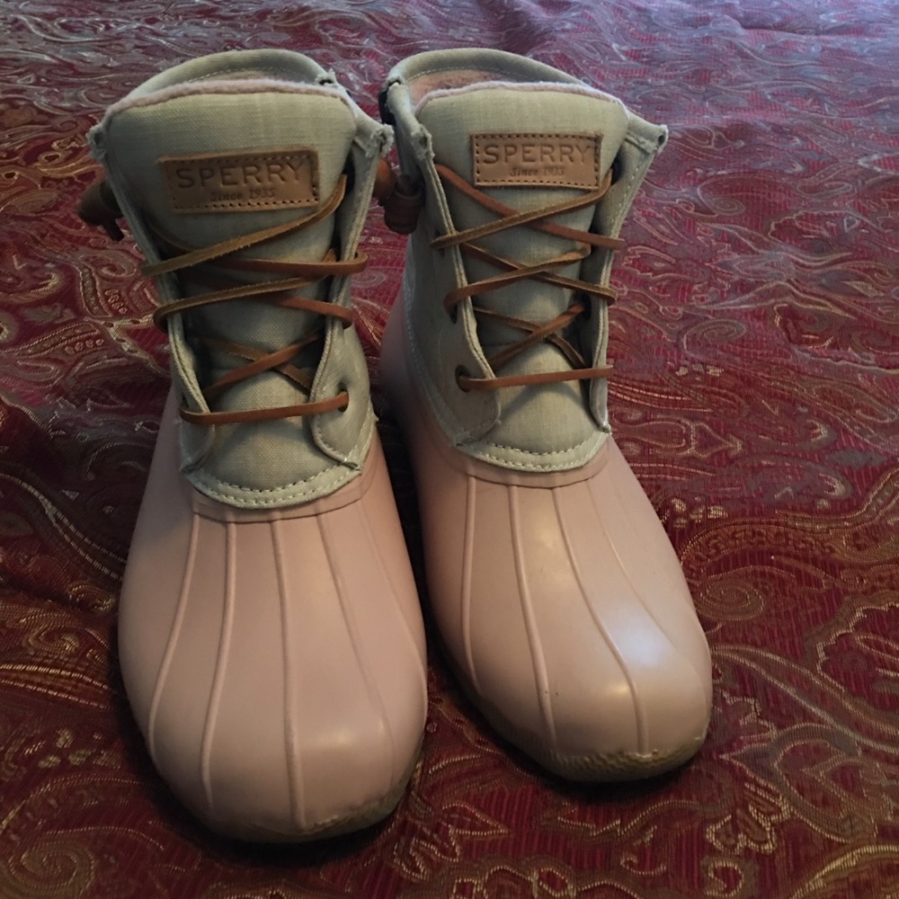 Sperry duck boots pink